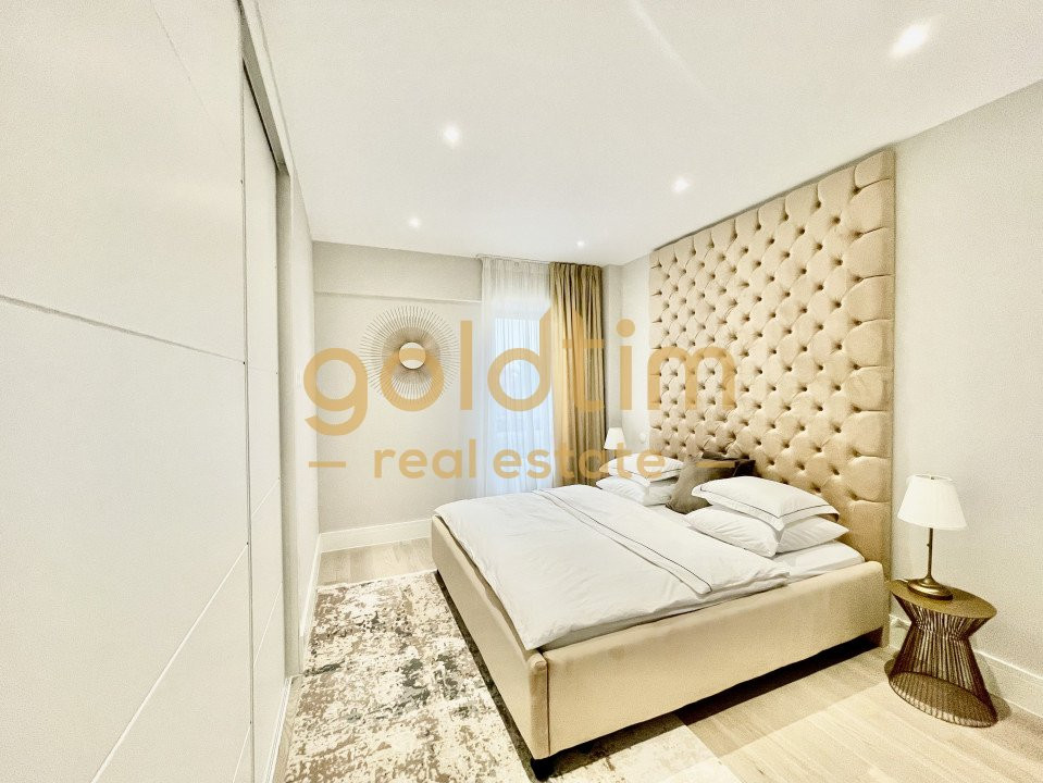 NOU/SUPERB/ANSAMBLU CU PISCINA/LOC DE PARCARE SUBTERAN