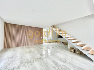 NOU/DUPLEX/SUPERB/ ROND OMV