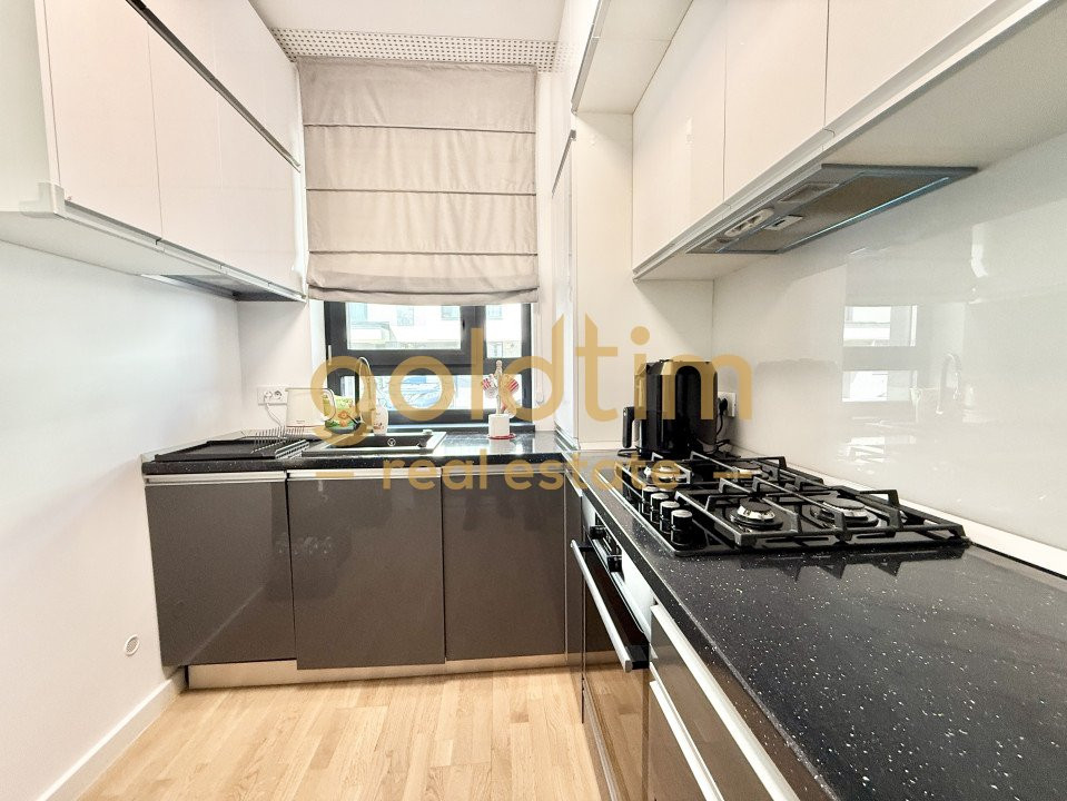 VILA 5 CAMERE/COMPLEX INCHIS/PISCINA EXTERIOARA/ZENVILLE/SCOALA AMERICANA