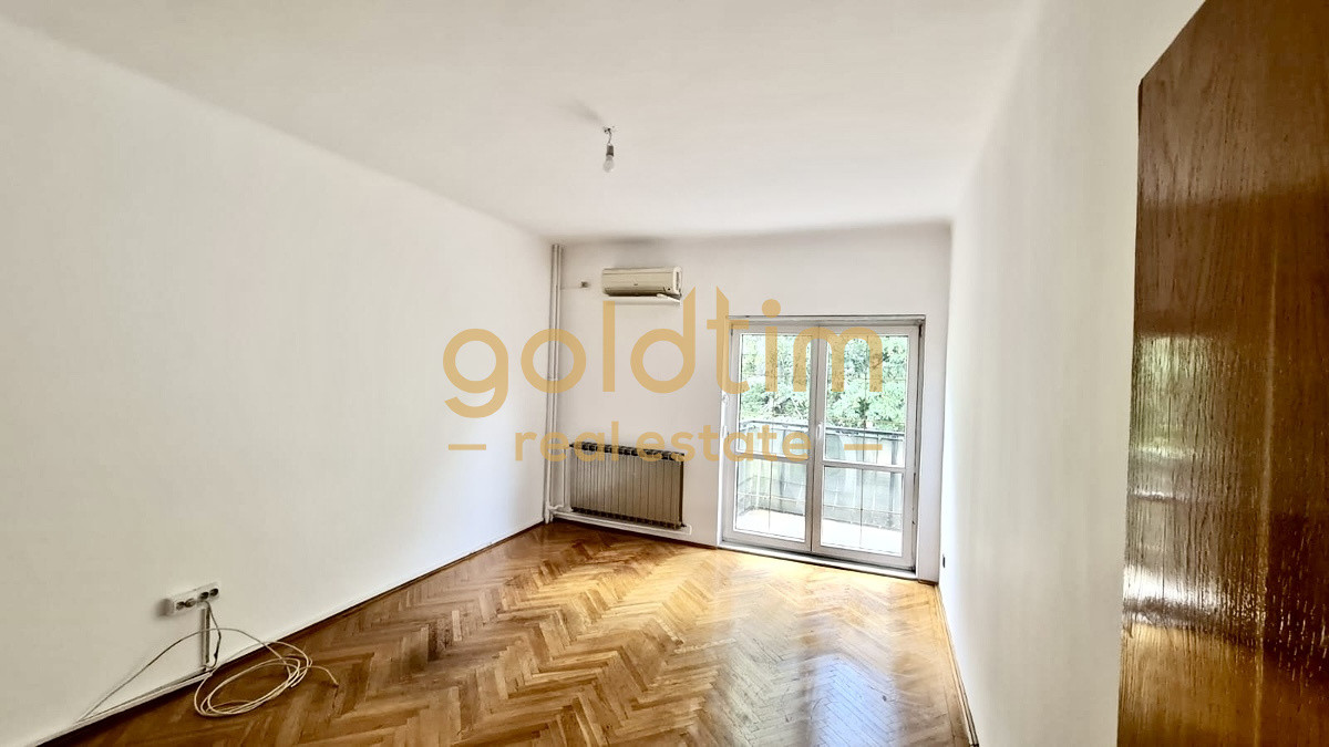 Vila P+1+M 270mp/teren 180mp/COTROCENI/1962