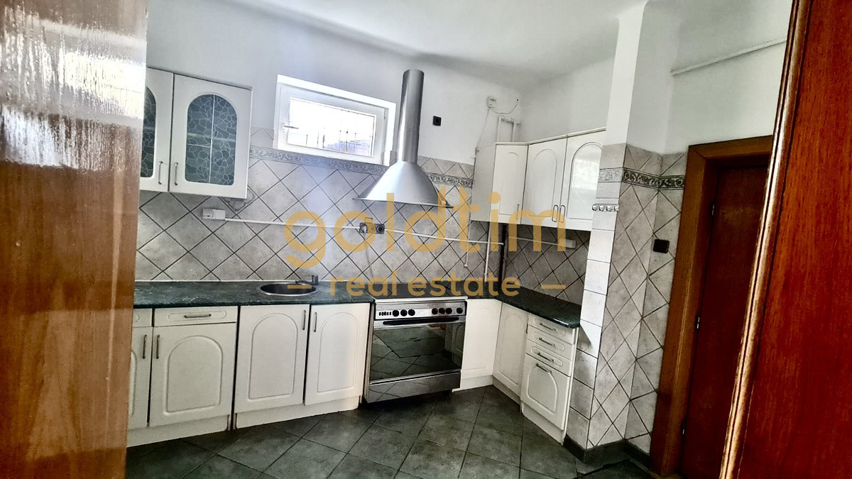 Vila P+1+M 270mp/teren 180mp/COTROCENI/1962