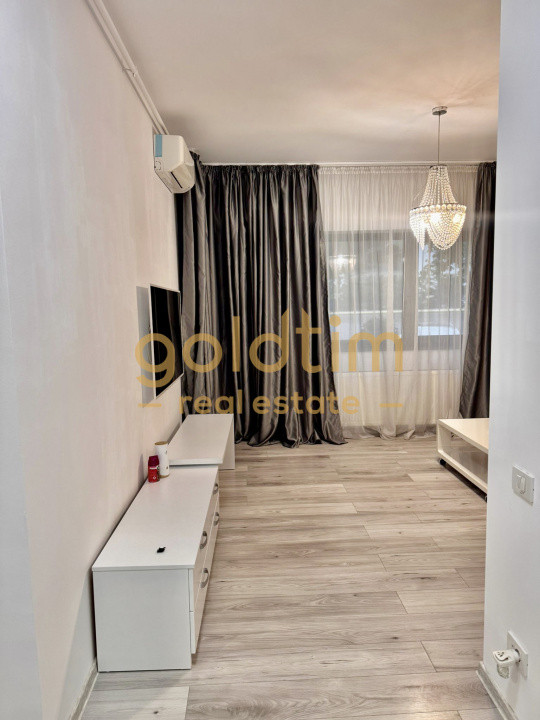 PIPERA/IDEAL INVESTITIE/PIPERA PLAZA/PARCARE INCLUSA