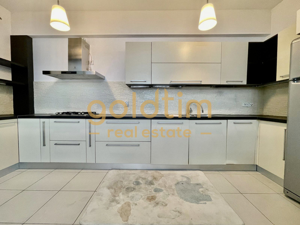 SUPERB/LOC DE PARCARE SUBTERAN/SCOALA AMERICANA