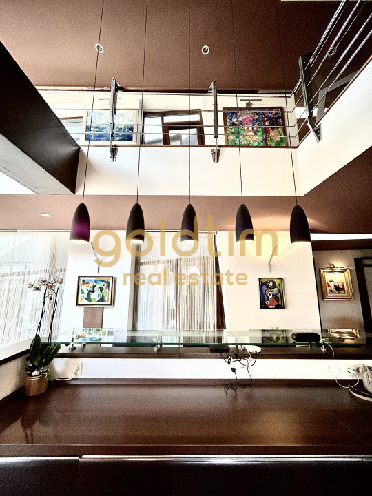 VILA SUPERBA+CASA OASPETI/PISCINA/IESIRE LAC-PONTON/DEBARCADER/GARAJ/SERA/SNAGOV