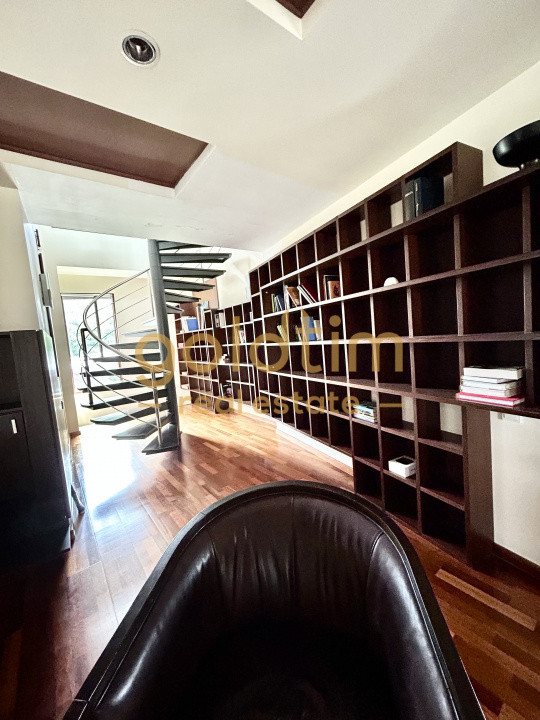 VILA SUPERBA+CASA OASPETI/PISCINA/IESIRE LAC-PONTON/DEBARCADER/GARAJ/SERA/SNAGOV