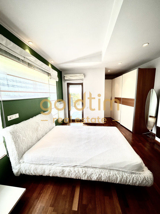 VILA SUPERBA+CASA OASPETI/PISCINA/IESIRE LAC-PONTON/DEBARCADER/GARAJ/SERA/SNAGOV