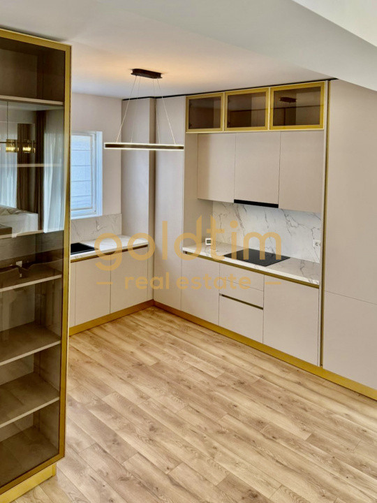 COMPLEX RESIDENTIAL/ANSAMBLU SECURIZAT/CASE INDIVIDUALE/CURTE GENEROASA