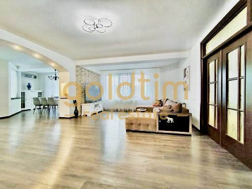 VILA INDIVIDUALA /IANCU NICOLAE /LOCAȚIE SUPERBA /PISCINA