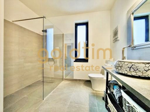 VILA INDIVIDUALA /IANCU NICOLAE /LOCAȚIE SUPERBA /PISCINA