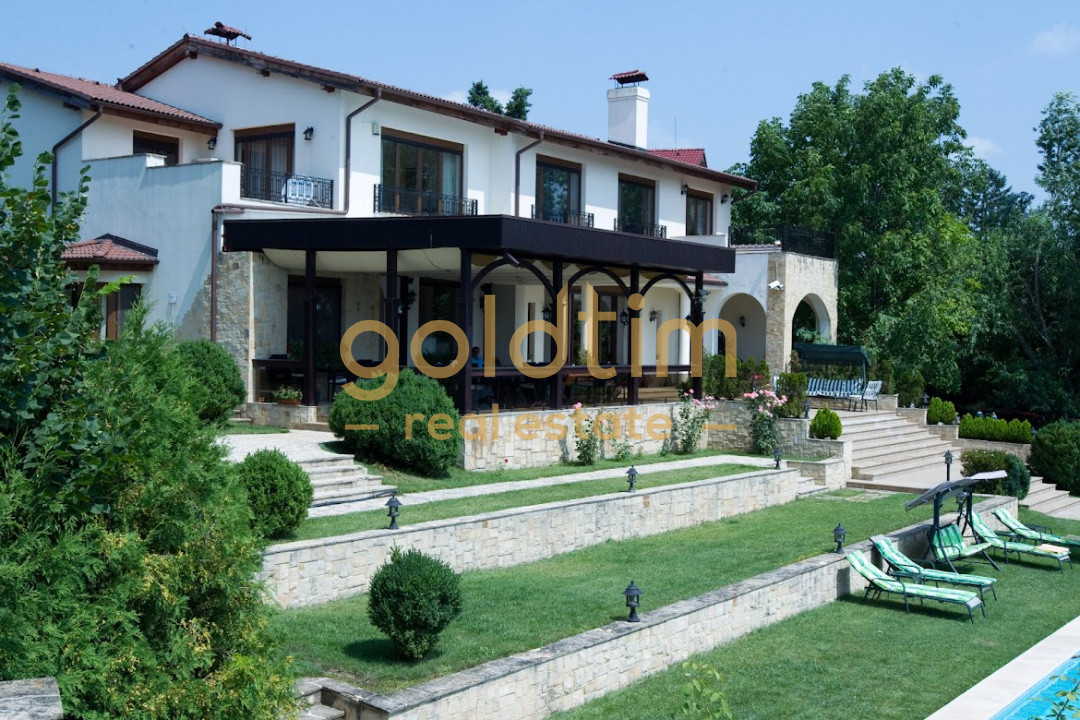 VILA MEDITERANEANA-IESIRE CATRE LAC 100MP/PONTON/PISCINA/DEBARCADER/SNAGOV/2006