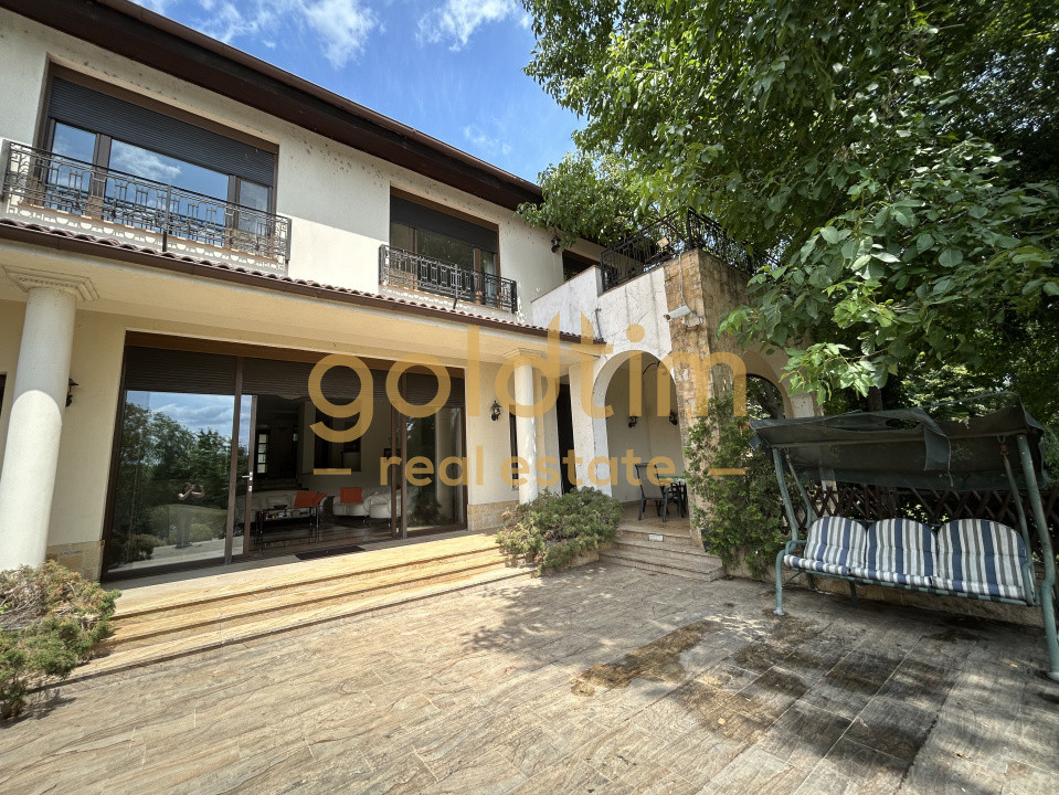 VILA MEDITERANEANA-IESIRE CATRE LAC 100MP/PONTON/PISCINA/DEBARCADER/SNAGOV/2006