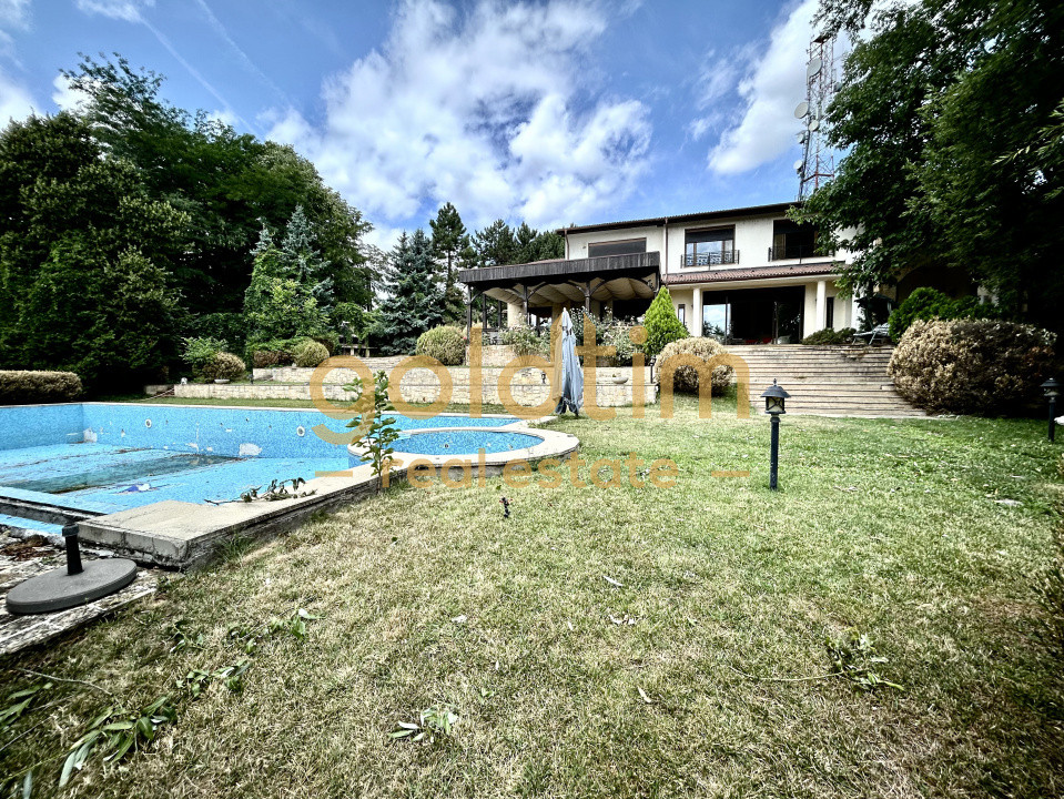 VILA MEDITERANEANA-IESIRE CATRE LAC 100MP/PONTON/PISCINA/DEBARCADER/SNAGOV/2006