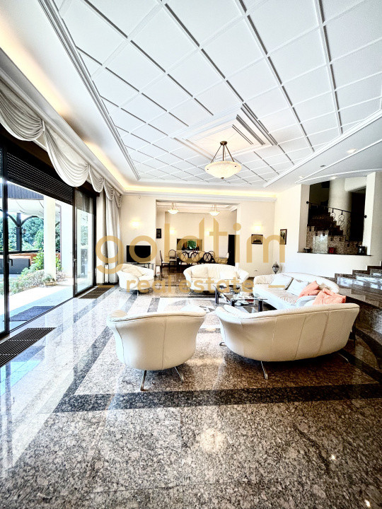 VILA MEDITERANEANA-IESIRE CATRE LAC 100MP/PONTON/PISCINA/DEBARCADER/SNAGOV/2006