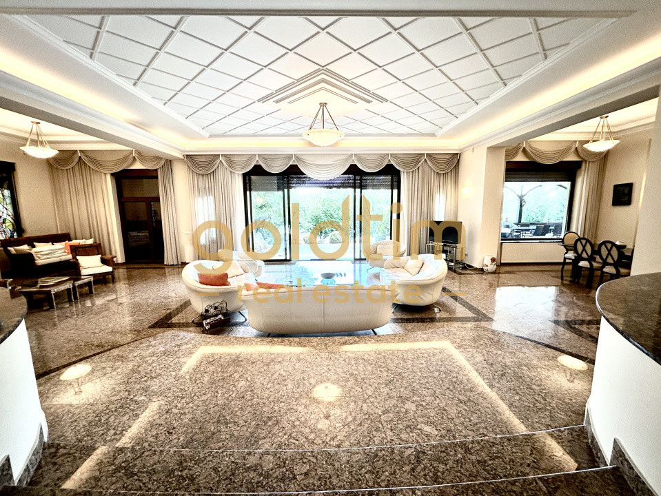 VILA MEDITERANEANA-IESIRE CATRE LAC 100MP/PONTON/PISCINA/DEBARCADER/SNAGOV/2006