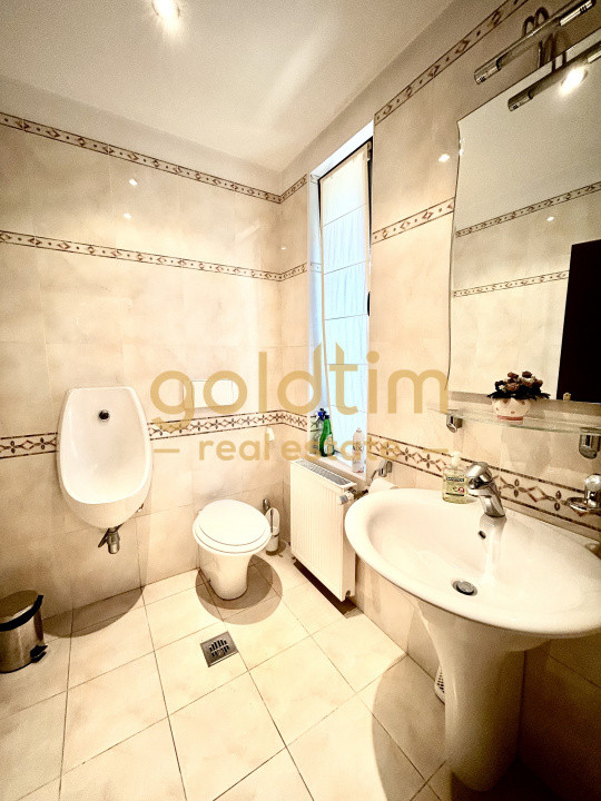 VILA MEDITERANEANA-IESIRE CATRE LAC 100MP/PONTON/PISCINA/DEBARCADER/SNAGOV/2006