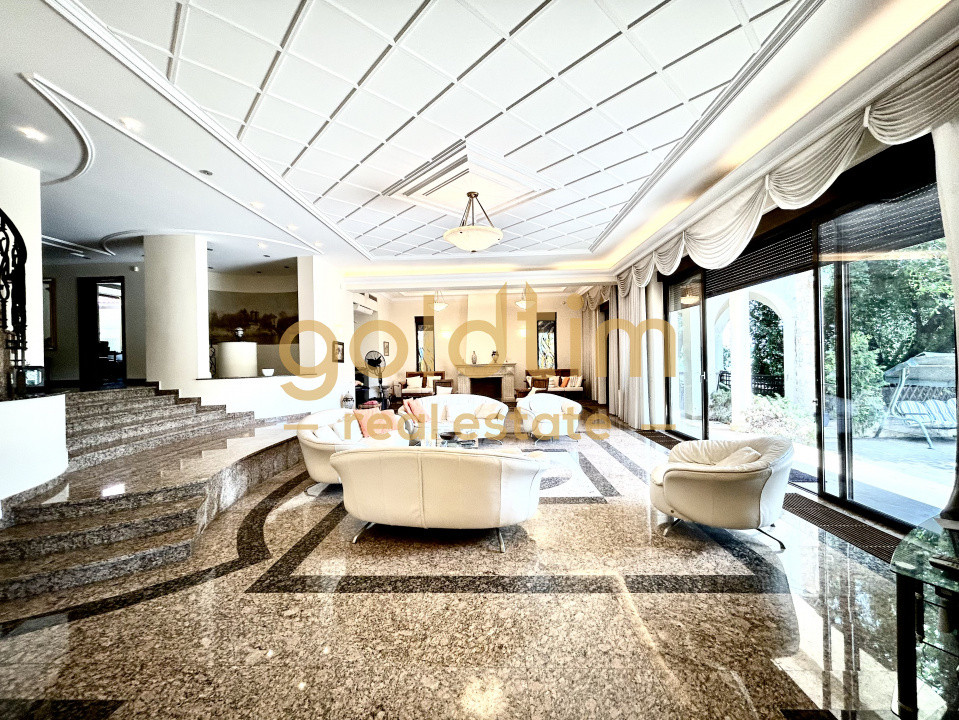 VILA MEDITERANEANA-IESIRE CATRE LAC 100MP/PONTON/PISCINA/DEBARCADER/SNAGOV/2006