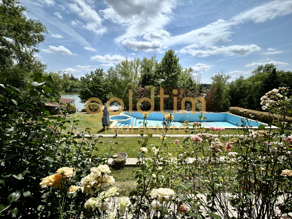 VILA MEDITERANEANA-IESIRE CATRE LAC 100MP/PONTON/PISCINA/DEBARCADER/SNAGOV/2006