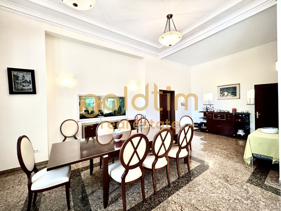 VILA MEDITERANEANA-IESIRE CATRE LAC 100MP/PONTON/PISCINA/DEBARCADER/SNAGOV/2006