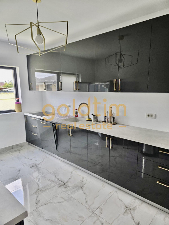 BALOTESTI/PET FRIENDLY/POMPA DE CALDURA/COSTURI REDUSE/GARAJ/CURTE AMENAJATA