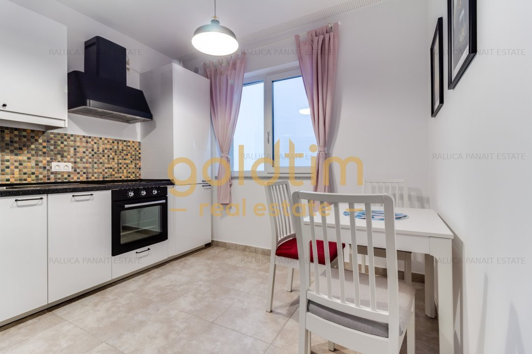 NOU/// PARCARE/NEW POINT/ PRIVELISTE LIBERA