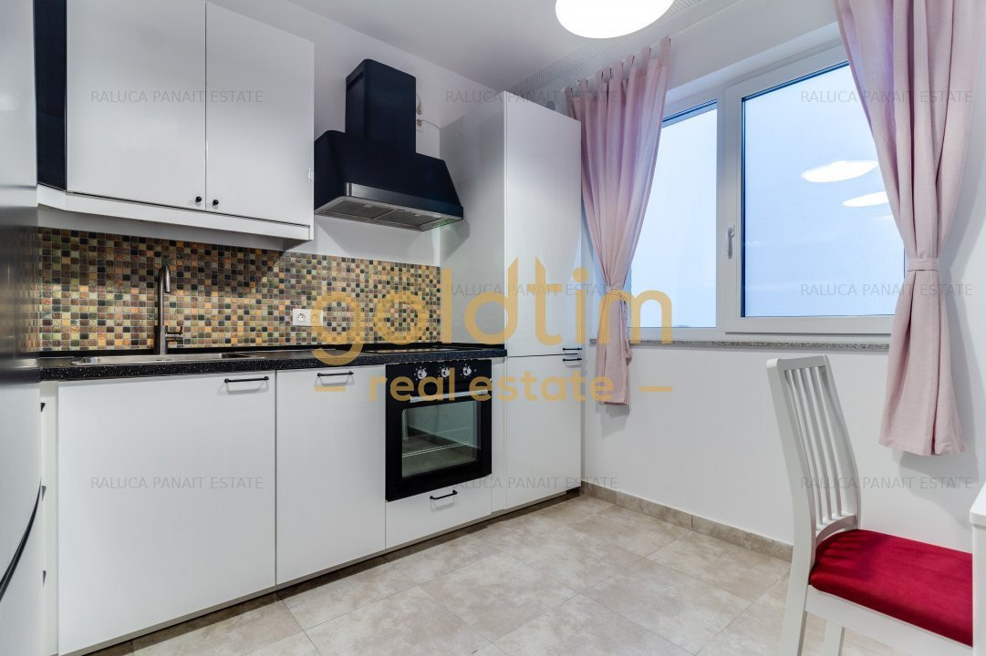 NOU/// PARCARE/NEW POINT/ PRIVELISTE LIBERA