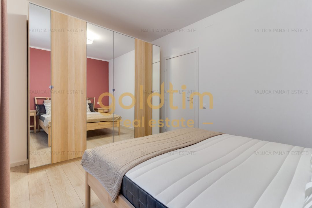 NOU/// PARCARE/NEW POINT/ PRIVELISTE LIBERA