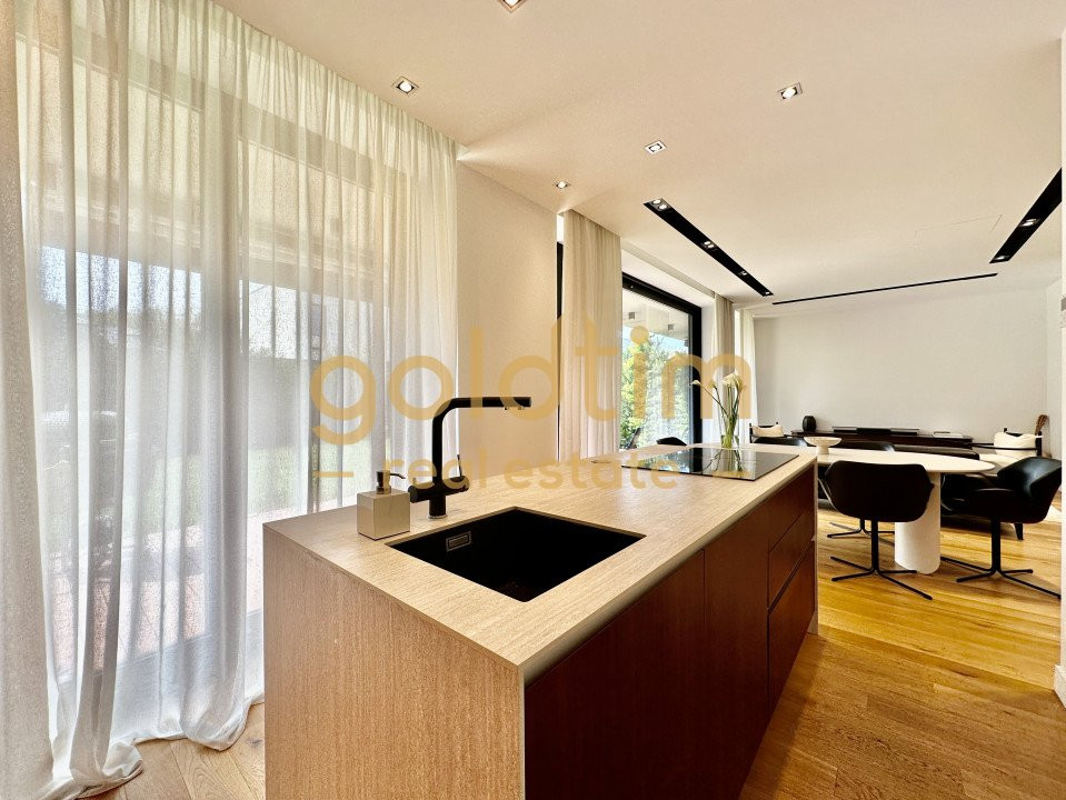 VILA PASIVA/SPATII GENEROASE /ZONA LINIȘTITĂ /COMPLEX SECURIZAT 