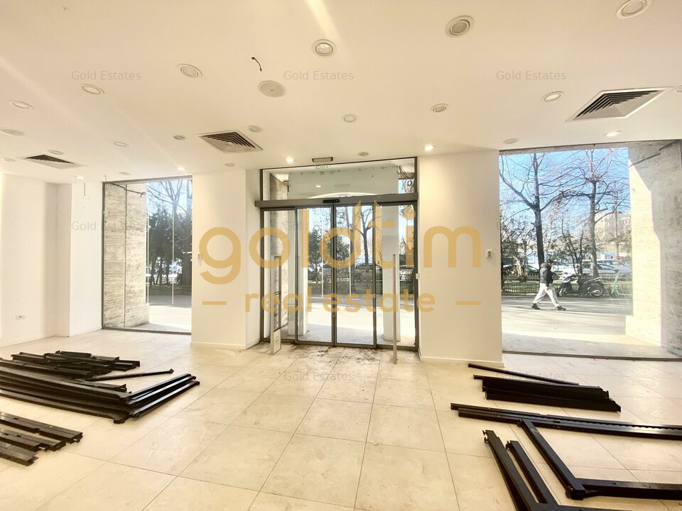 SPATIU COMERCIAL D+P 130MP/RENOVAT NOU/UNIRII-PALATUL PARLAMENTULUI