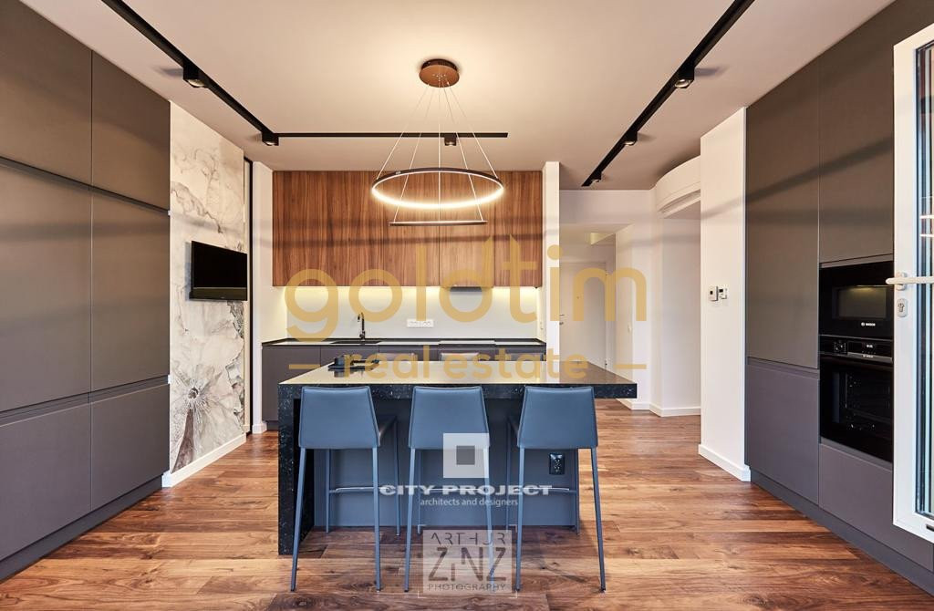 SUPERB/PENTHOUSE/ TERASA 1PANORAMICA 105 mp/ 2 PARCARI SUBTERANE/ BOXA