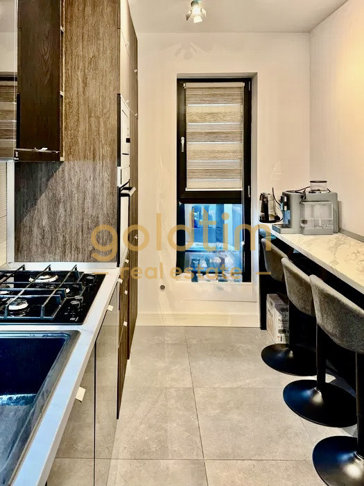 PIPERA/SUPERB/MOBILAT SI UTILAT COMPLET/2 BAI/BUCATARIE ÎNCHISĂ/PARCARE INCLUSA