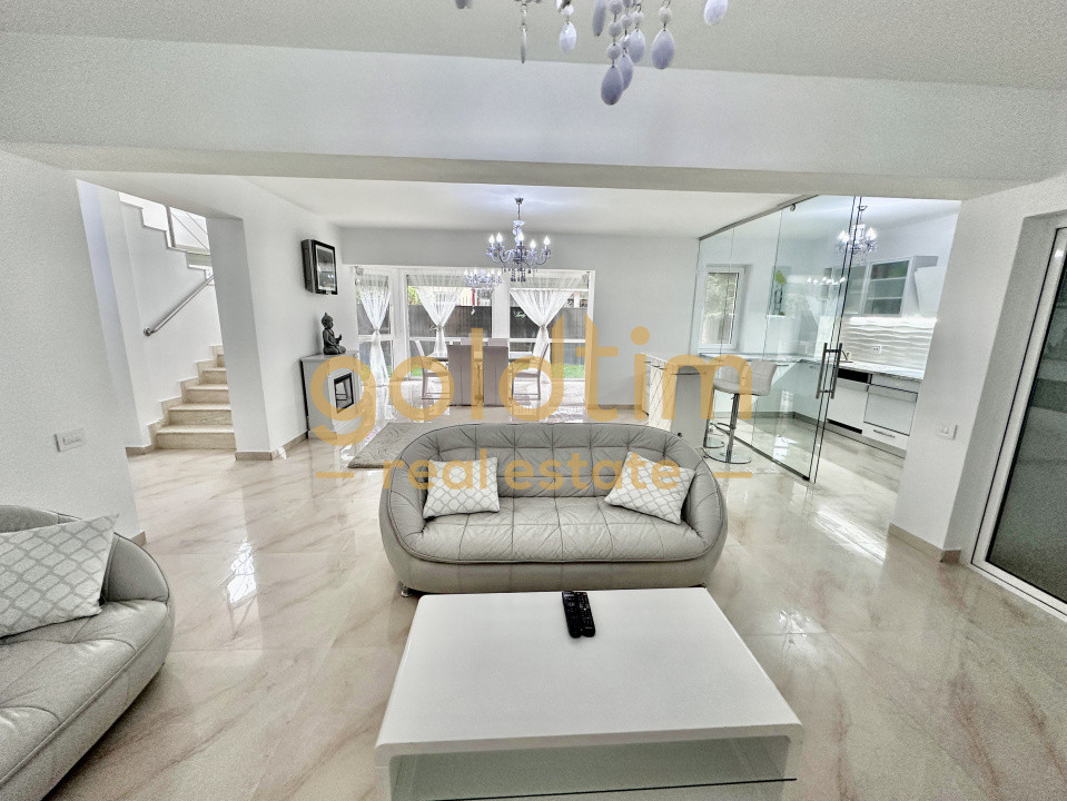 VILA SUPERBA/PIPERA/MOBILATA ȘI UTILATA COMPLET/LUX/LUMINOASA