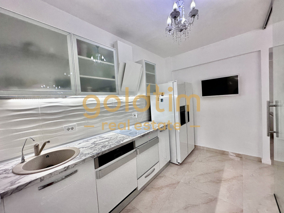 VILA SUPERBA/PIPERA/MOBILATA ȘI UTILATA COMPLET/LUX/LUMINOASA