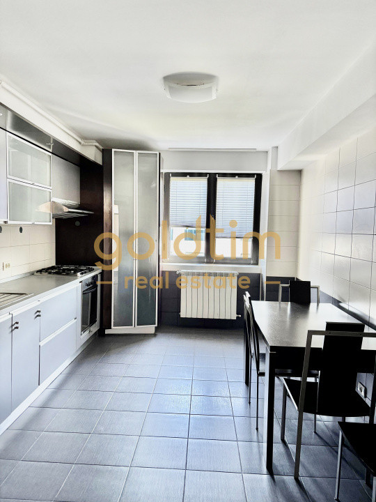 PIPERA/IANCU NICOLAE/LUMINOS/ZONA LINISTITA/VIEW SUPERB 