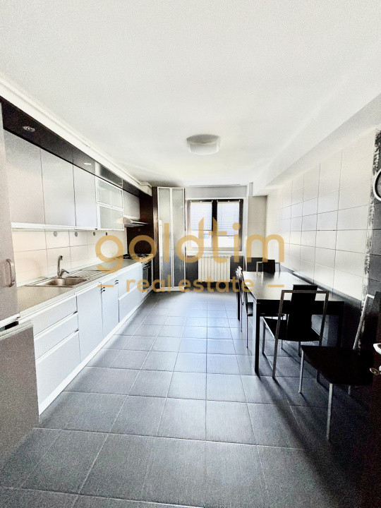 PIPERA/IANCU NICOLAE/LUMINOS/ZONA LINISTITA/VIEW SUPERB 