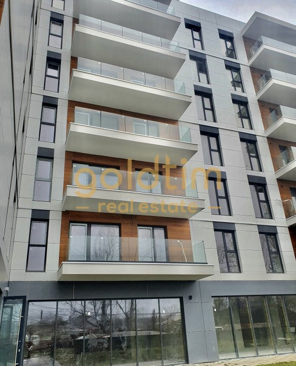 NOU/ZONA LINISTITA/BLOC SUPERB