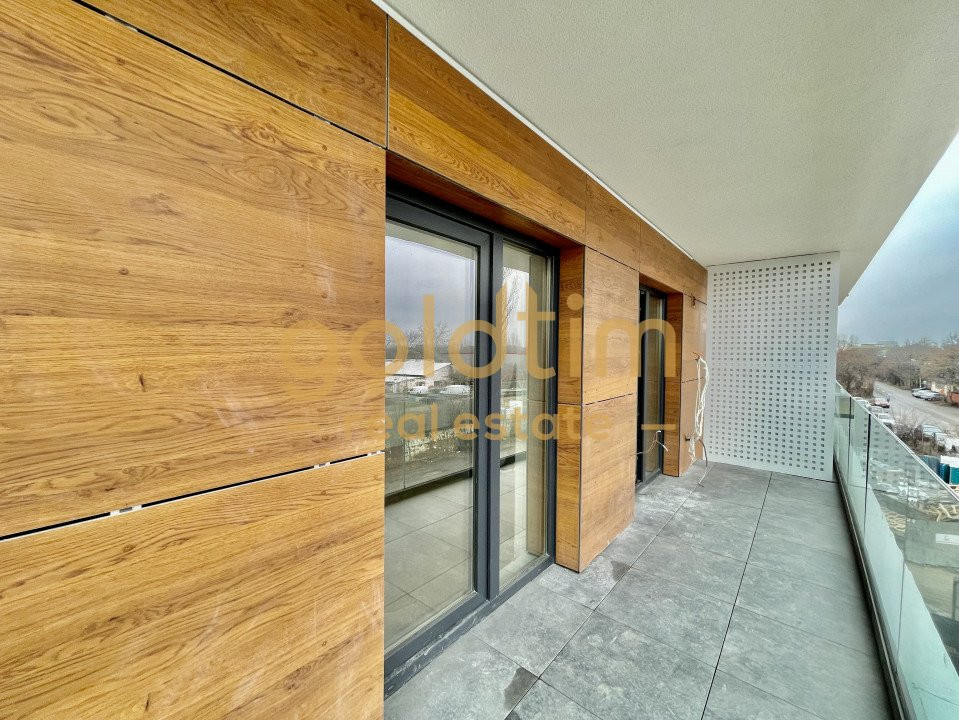 NOU/ZONA LINISTITA/BLOC SUPERB