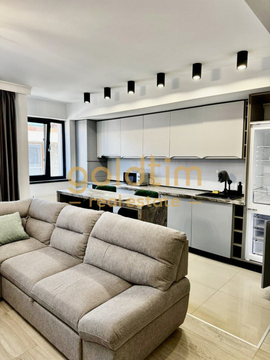 PORSCHE PIPERA/AGAVE RESTAURANT/SUPERB/SPATIOS SI LUMINOS