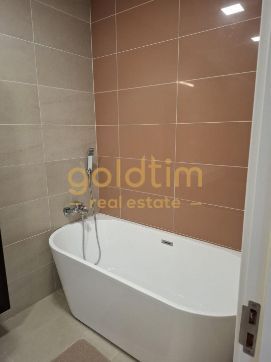 PIPERA/ZONA LINISTITA/GRADINA/TERASA/PARCARE INCLUSA