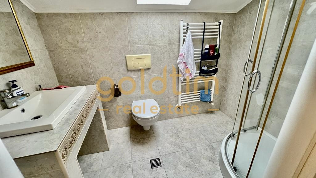 NOU/VILA INDIVIDUALA/CUIRTE