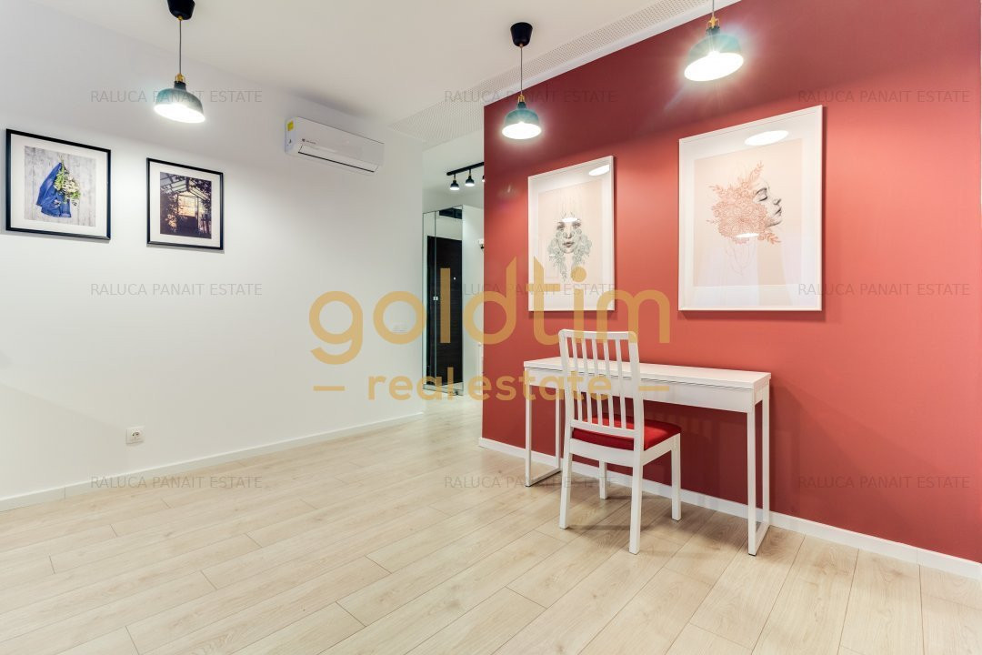 NOU/// PARCARE/NEW POINT/ PRIVELISTE LIBERA