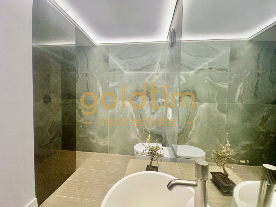 IANCU NICOLAE /PIPERA/CORTINA 126/UNIQUE DESIGN/PARCARE