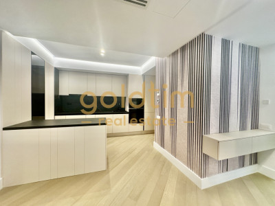 IANCU NICOLAE /PIPERA/CORTINA 126/UNIQUE DESIGN/PARCARE