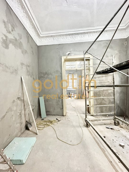 VILA ISTORICA/COMPLET RENOVATA 2023/CURTE 680MP/1 PARCARE/PIATA VICTORIEI