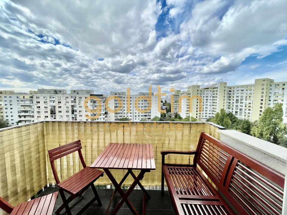 CITTA/ MEGA MALL/ MOBILAT SI UTILAT/PRIVELISTE