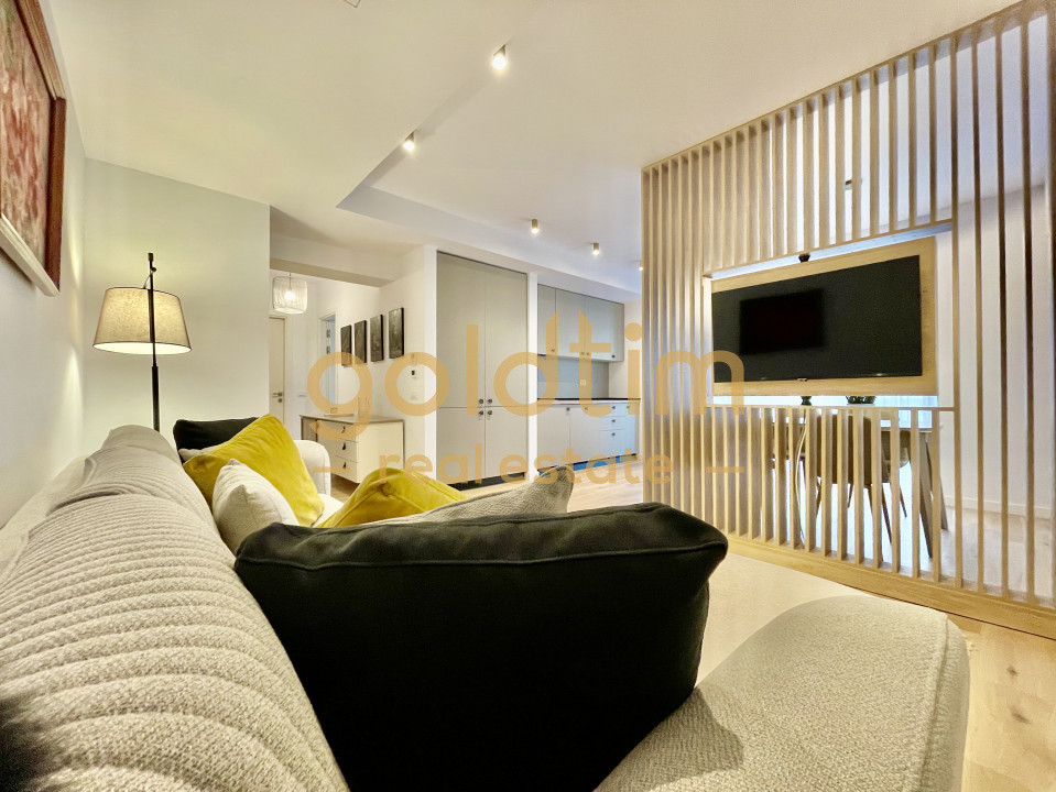 NOU/ PIATA PRESEI/ BANEASA/ PARCARE