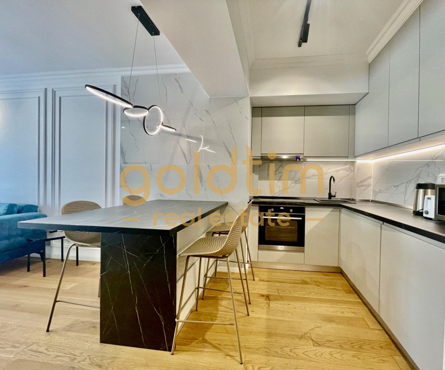 AVIATIEI PARK/ SUPERB