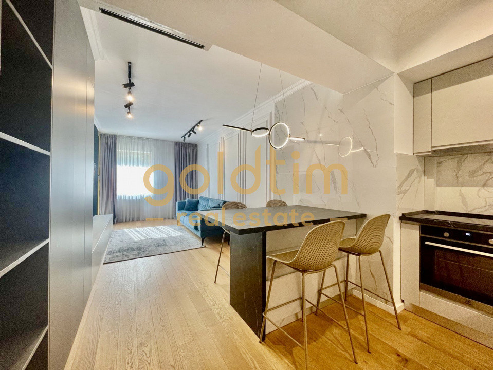 AVIATIEI PARK/ SUPERB