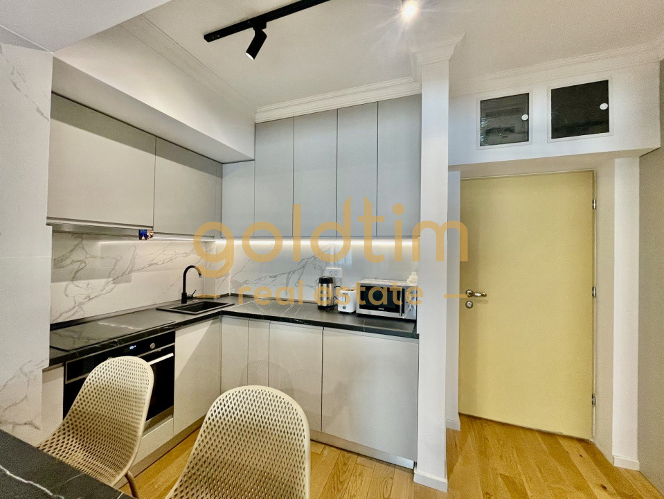 AVIATIEI PARK/ SUPERB