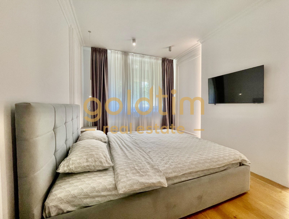 AVIATIEI PARK/ SUPERB