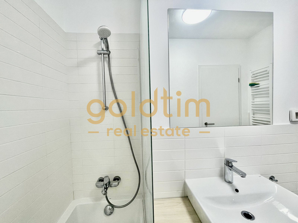 AVIATIEI PARK/ SUPERB